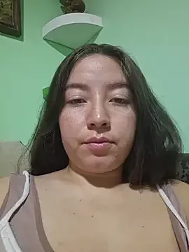 annyaparis from StripChat is Freechat