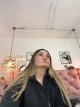 antonella87 from StripChat is Freechat