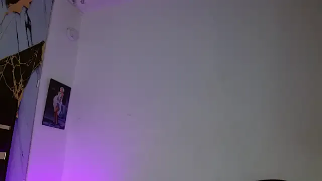 antonella_rosecs from StripChat is Freechat