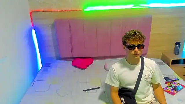 antonellaa_morgan from StripChat is Freechat