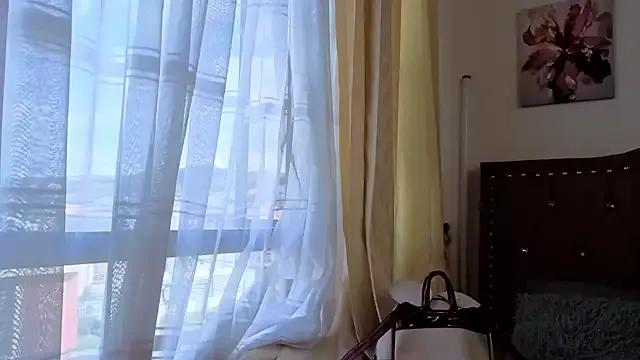 Antonellaconelly from StripChat is Freechat