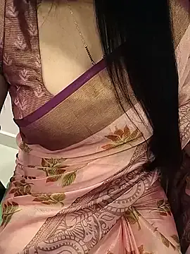 Anu__Reddy from StripChat