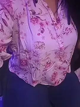 Anu__Reddy from StripChat