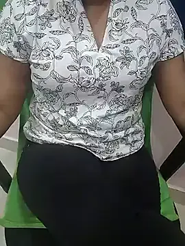 Anu__Reddy from StripChat