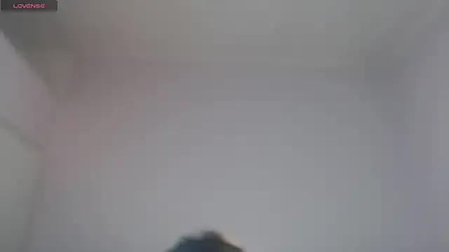 april_bunnyy from StripChat is Freechat