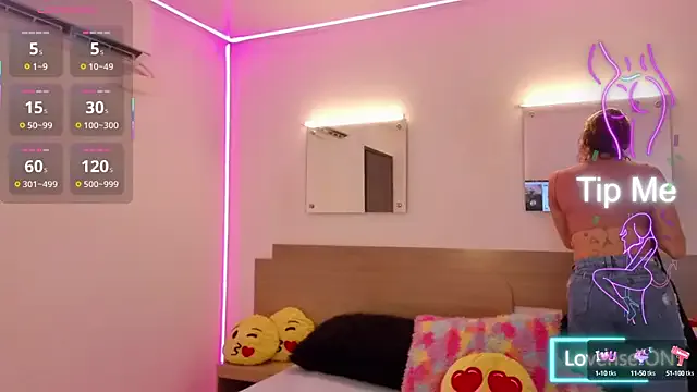 April_dumont from StripChat