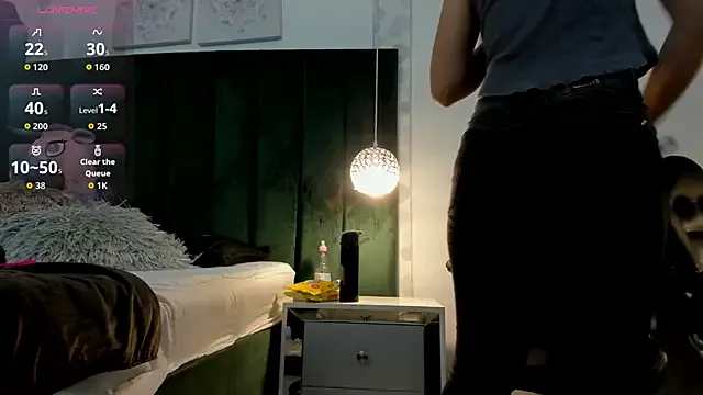 Girls: try live performances with matured performers, from dancing to quirks, in a variety of beautiful sex cams.