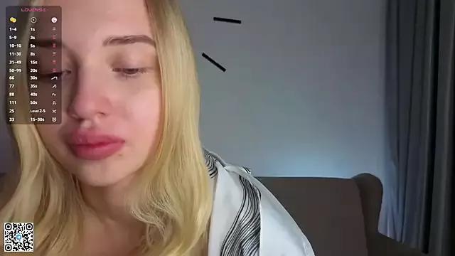 ArdathHalfhill from StripChat