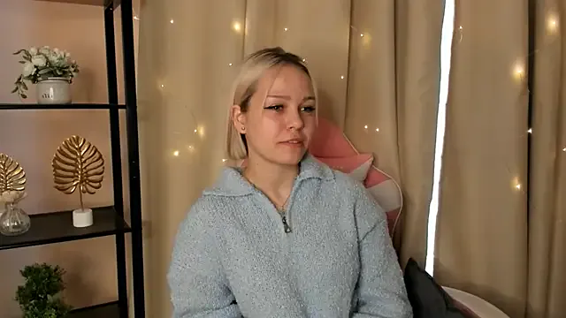 ArdisCiolli from StripChat is Freechat