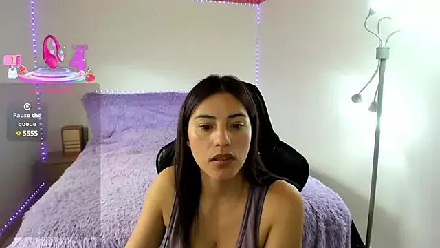 Girls: try live performances with matured performers, from dancing to quirks, in a variety of beautiful sex cams.