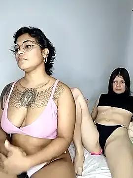Girls: try live performances with matured performers, from dancing to quirks, in a variety of beautiful sex cams.