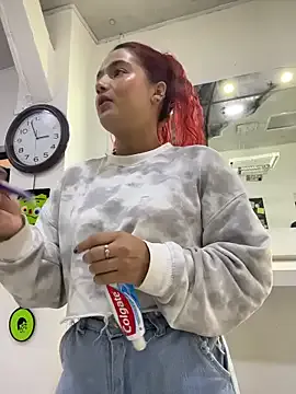 Girls: try live performances with matured performers, from dancing to quirks, in a variety of beautiful sex cams.