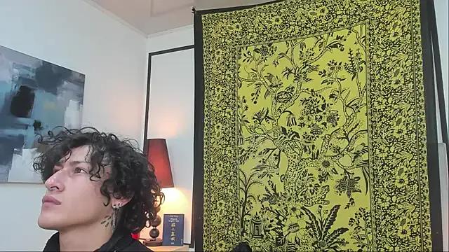 Aria_x_Orien from StripChat