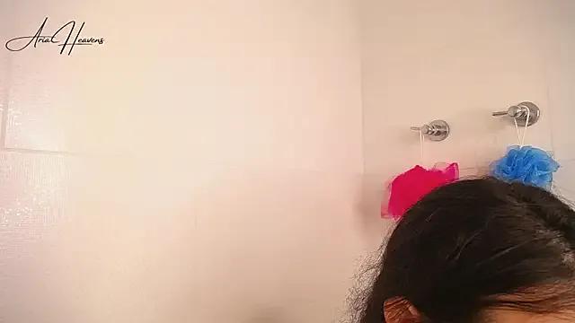 AriaHeavenss from StripChat