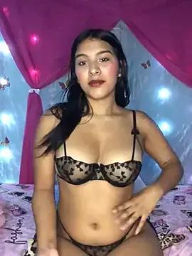Ariana031 from StripChat is Freechat