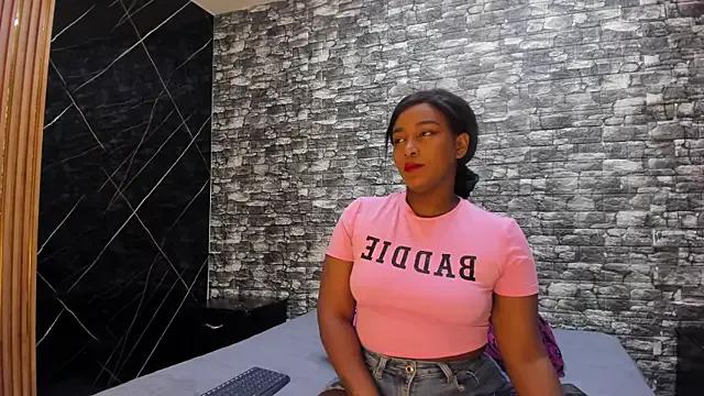 ArianaBlackk from StripChat is Freechat