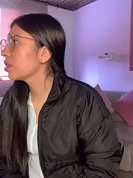 ArianaMorelli_Pink from StripChat is Freechat