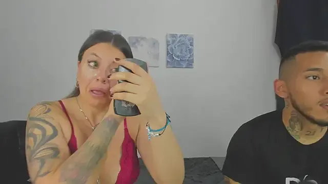 Girls: try live performances with matured performers, from dancing to quirks, in a variety of beautiful sex cams.