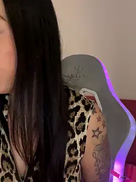 AriaValentina from StripChat is Freechat