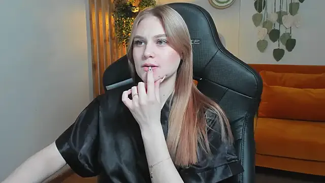 Girls: try live performances with matured performers, from dancing to quirks, in a variety of beautiful sex cams.