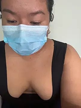 aricub from StripChat is Freechat