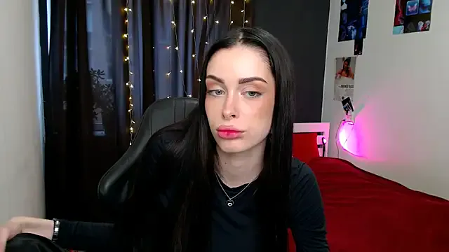 ariel_is_on_vacation from StripChat is Freechat