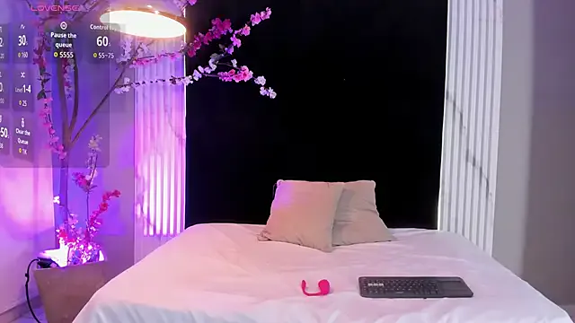 arya_alaya_cr from StripChat is Freechat