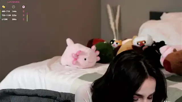 Girls: try live performances with matured performers, from dancing to quirks, in a variety of beautiful sex cams.