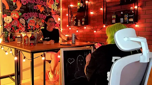 Girls: try live performances with matured performers, from dancing to quirks, in a variety of beautiful sex cams.