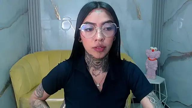 Girls: try live performances with matured performers, from dancing to quirks, in a variety of beautiful sex cams.