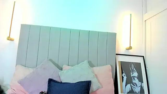 Ashley_Monroe from StripChat is Freechat