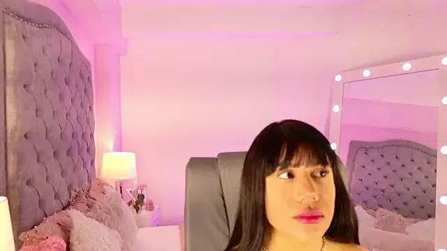 AshleyFerrer from StripChat is Freechat
