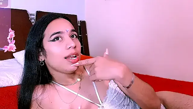 Ashleypetite_ from StripChat is Freechat