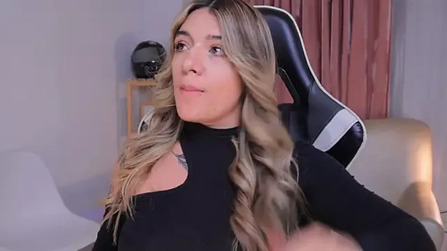 Girls: try live performances with matured performers, from dancing to quirks, in a variety of beautiful sex cams.