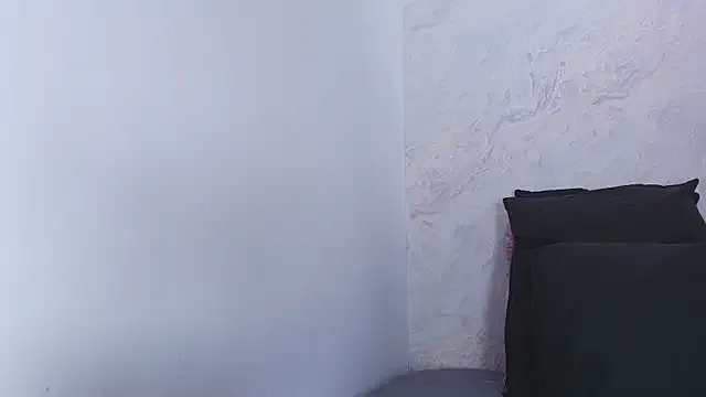 ashly_mr from StripChat is Freechat