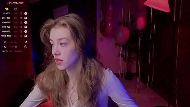 AstraMist from StripChat is Freechat