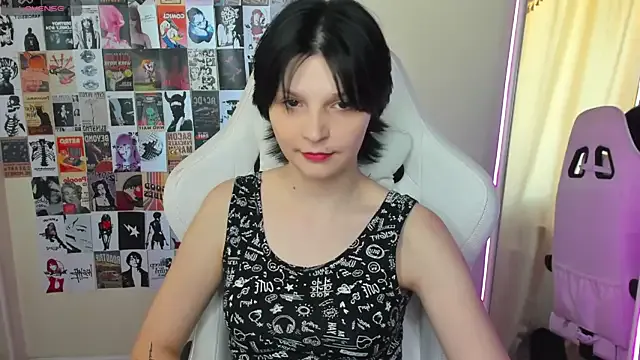 Girls: try live performances with matured performers, from dancing to quirks, in a variety of beautiful sex cams.