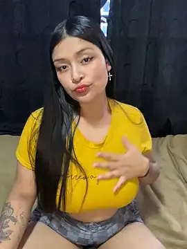 Aurora_fire1 from StripChat is Freechat