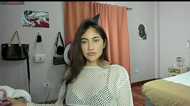 Aurora_Vanir from StripChat is Freechat