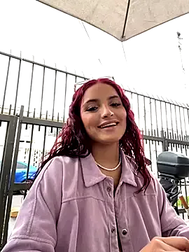 AuroraPink_ from StripChat is Freechat