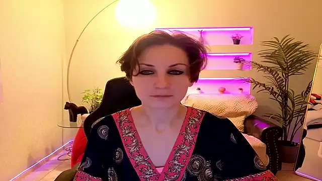 AuroraScript from StripChat is Freechat