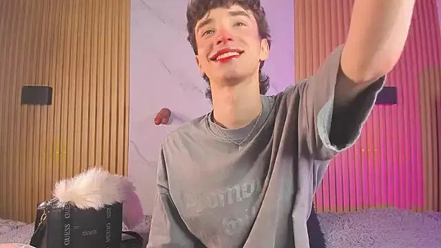 austin_rouse from StripChat is Freechat