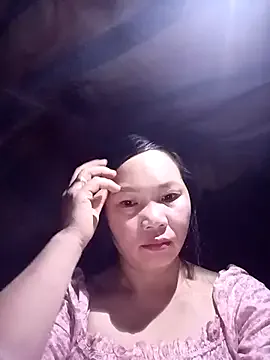 ava-dellght on StripChat 