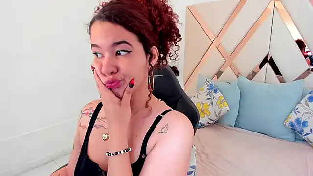 Girls: try live performances with matured performers, from dancing to quirks, in a variety of beautiful sex cams.