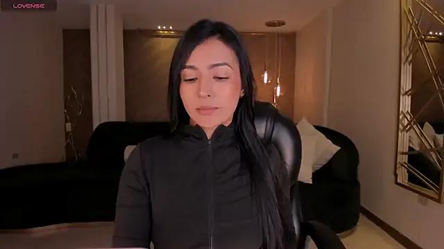 AyshelBrown from StripChat is Freechat