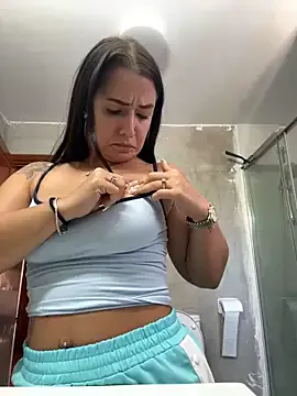 baadievino from StripChat is Freechat