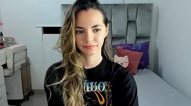 Baby-miah from StripChat