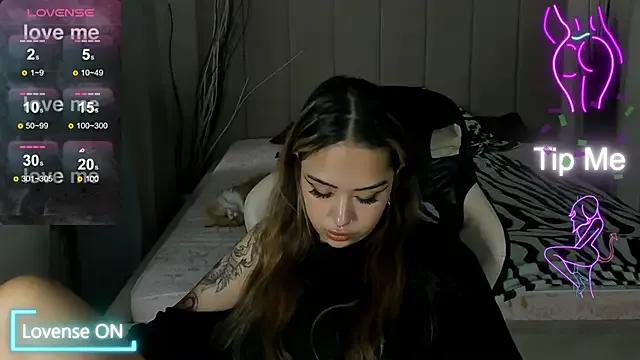 Girls: try live performances with matured performers, from dancing to quirks, in a variety of beautiful sex cams.