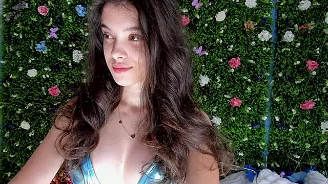 BabyAylin from StripChat is Freechat
