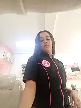 BabyCaramel18 from StripChat is Freechat